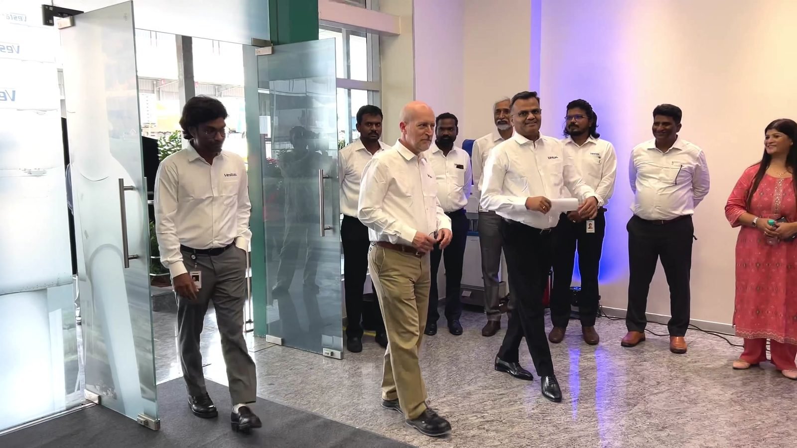Vestas leaders and colleagues gathered at the welcome before the townhall